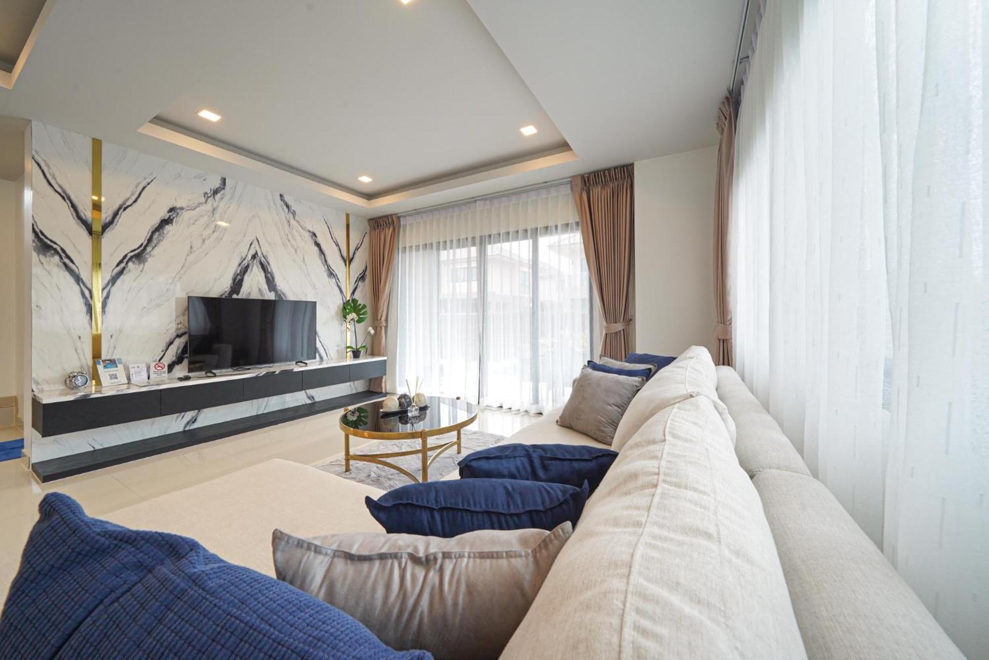 Southern Peak Pool Villa Huay Yai Pattaya Ban Huai Yai Екстериор снимка