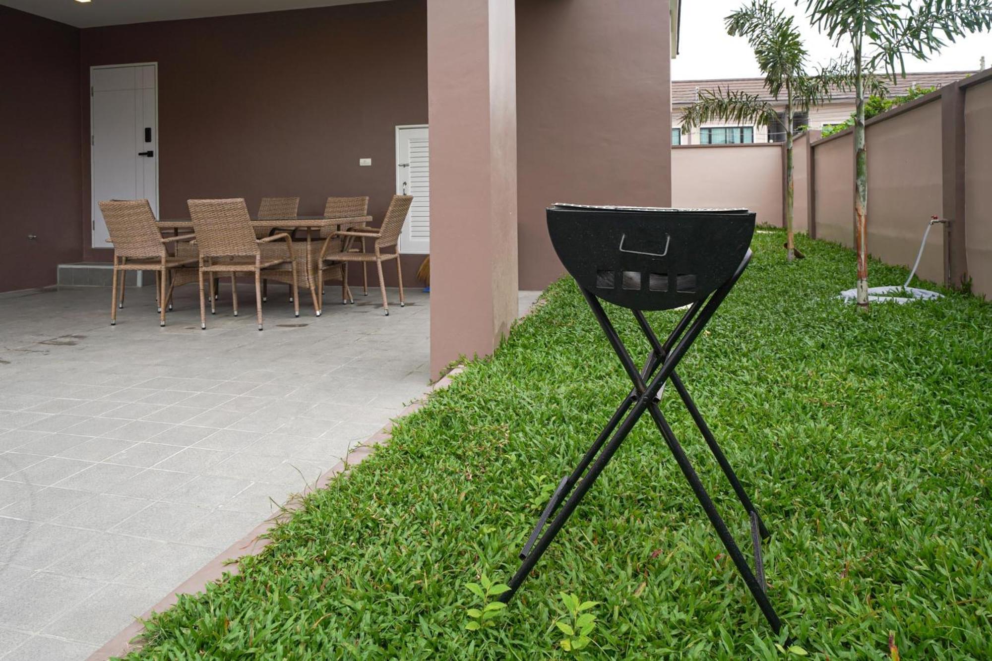 Southern Peak Pool Villa Huay Yai Pattaya Ban Huai Yai Екстериор снимка
