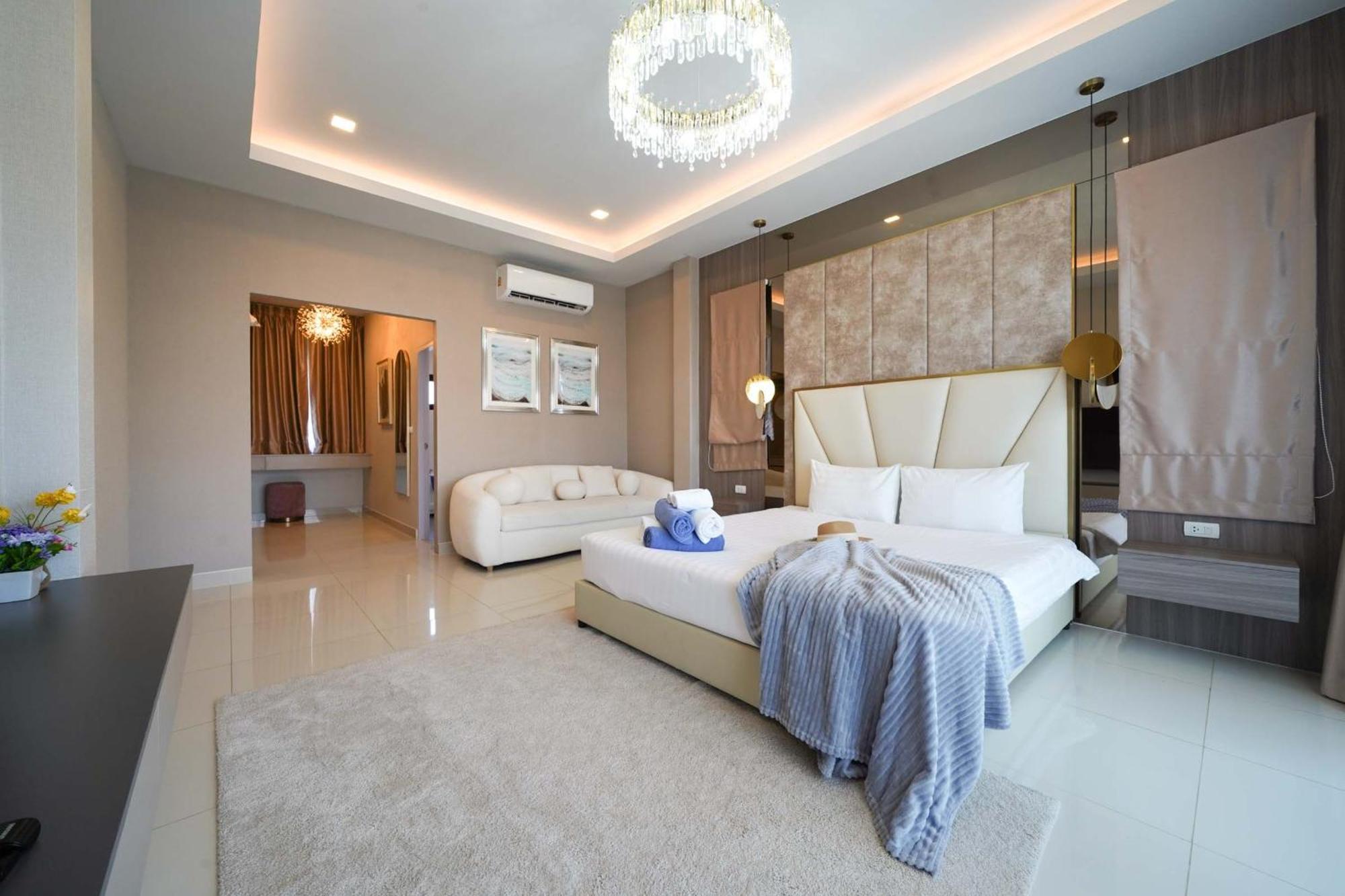 Southern Peak Pool Villa Huay Yai Pattaya Ban Huai Yai Екстериор снимка