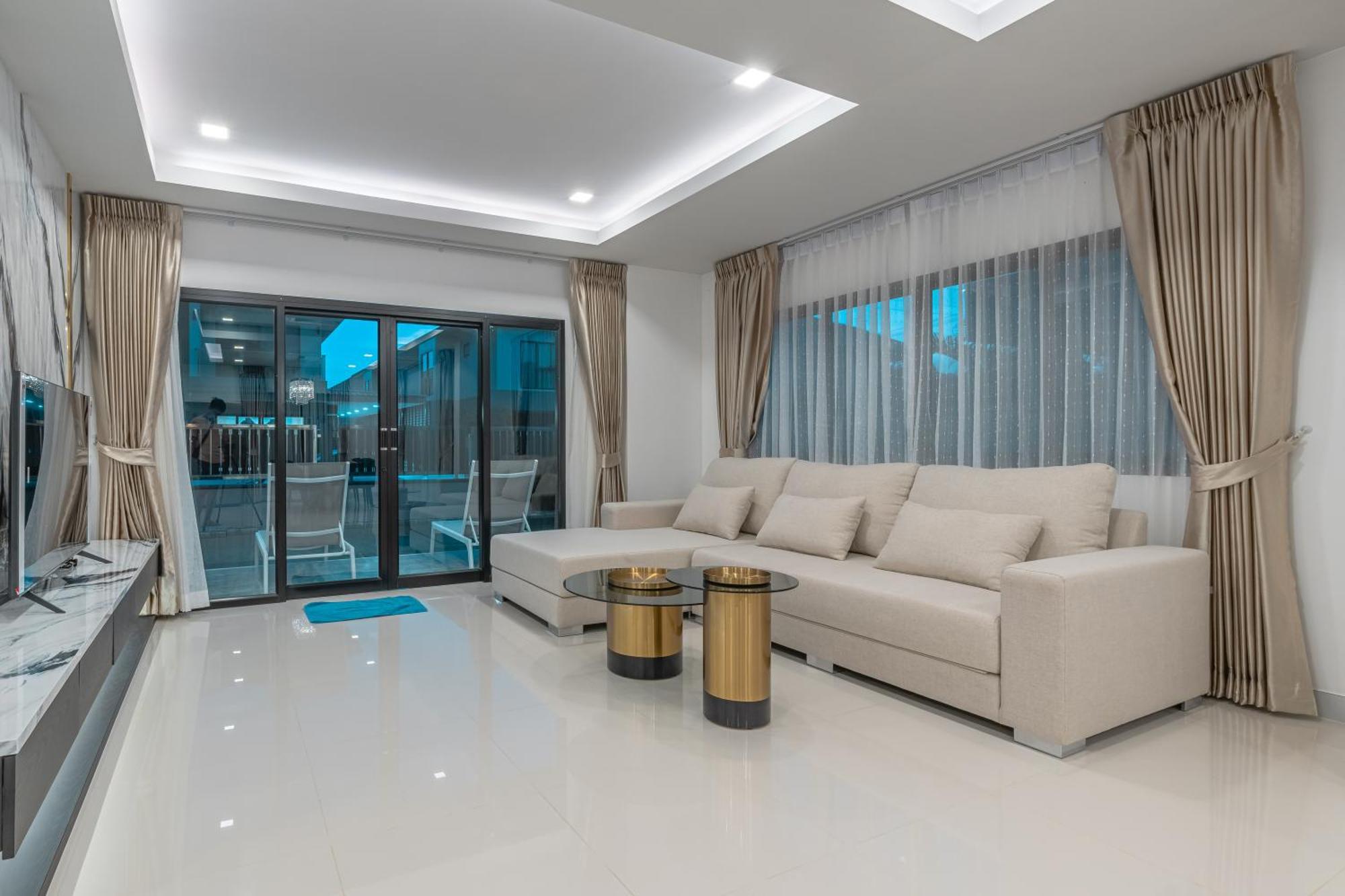 Southern Peak Pool Villa Huay Yai Pattaya Ban Huai Yai Екстериор снимка